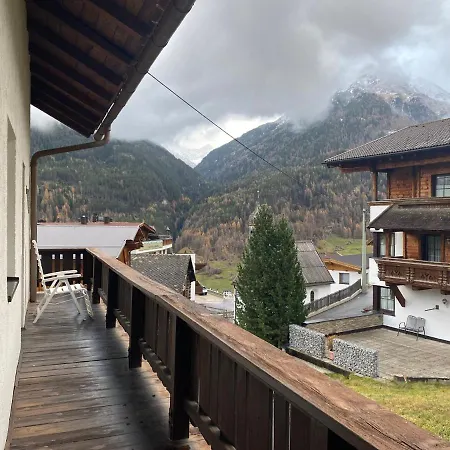 Chalet Mountain - In Bike Out *