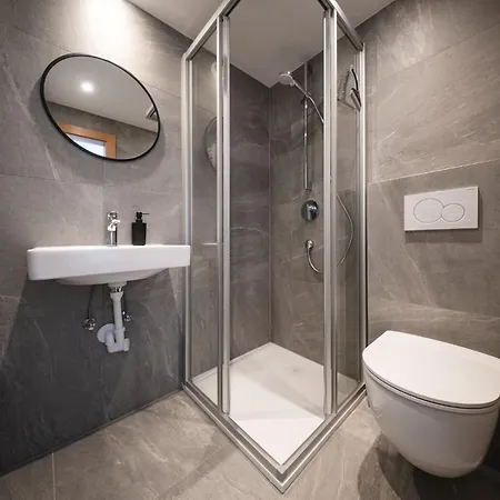 Chalet Mountain - In Bike Out Sölden